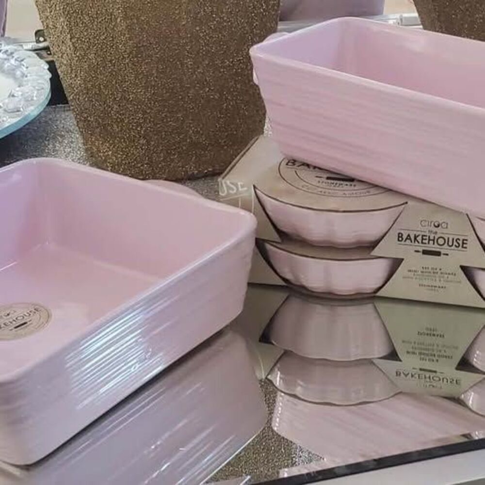 NWT Pastel pink bakeware Bundle 6 pcs - Picture 8 of 8